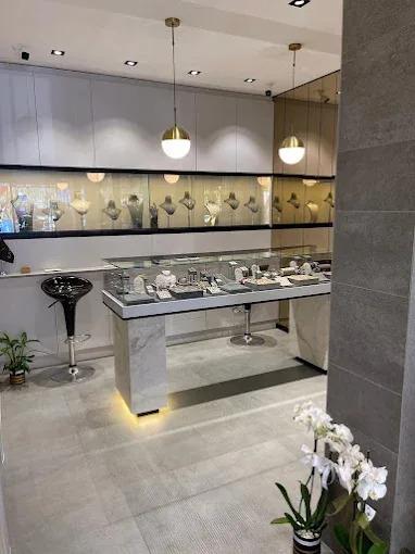 Bayar Gold, Mağaza renovasyonu ve dekorasyon