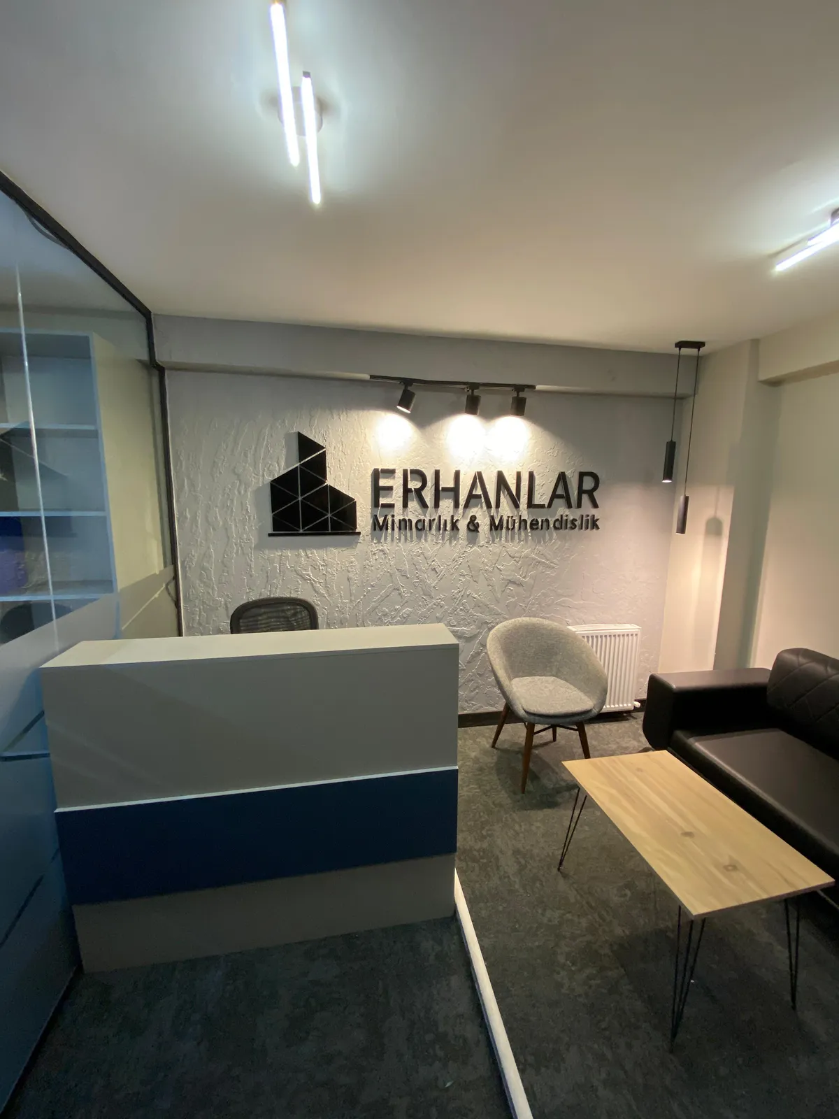 Erhanlar Mimarlık Ofisi, Ofis renovasyonu ve iç mimari